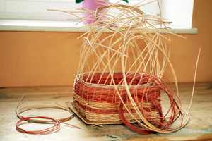 Ein Halbgeflochtener Korb